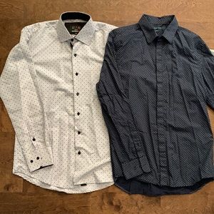 Men’s set of 2 medium button down shirts